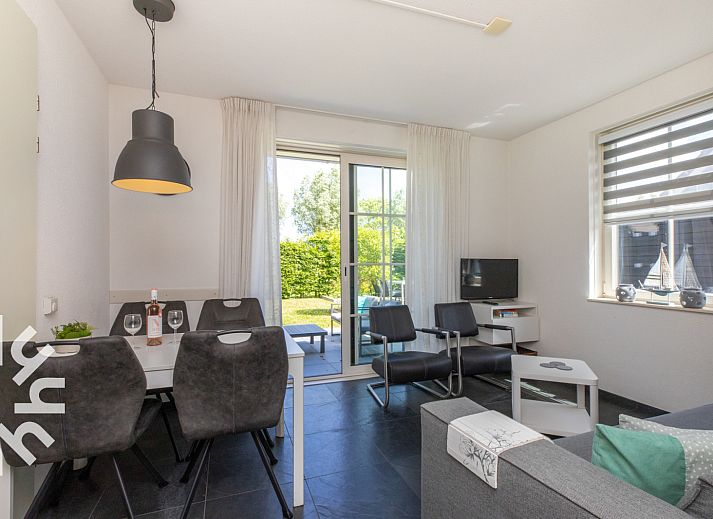 Komfortables Schlafzimmer mit zwei Betten im Ferienhaus ZE287, Vrouwenpolder, Walcheren.