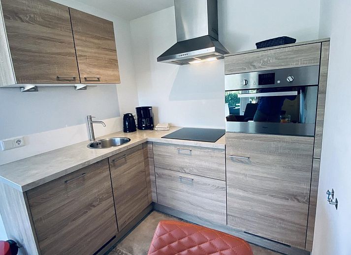 Terrasse von VZ581 Luxury Studio Vrouwenpolder in Vrouwenpolder, Walcheren, Zeeland.