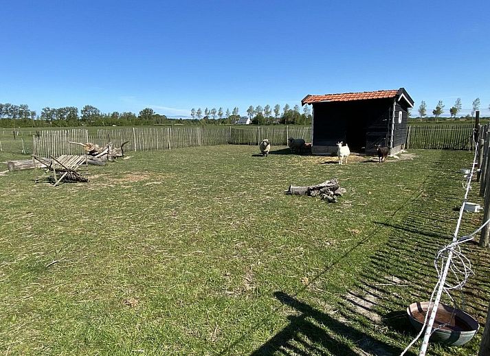 Attraktives Schlafzimmer in VZ581 Luxury Studio Vrouwenpolder, Vrouwenpolder, Walcheren, Zeeland.
