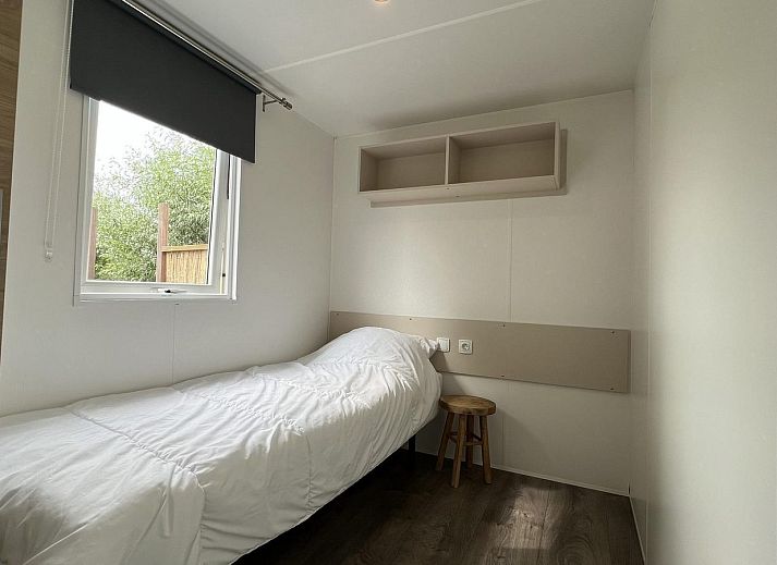 Vorderseite von VZ030 Chalet Vrouwenpolder mit Innenhof in Vrouwenpolder, Zeeland