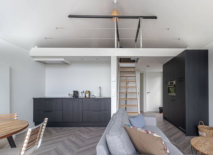 Prachtige zonsopgang over de velden bij Vakantiehuis in Vrouwenpolder, Walcheren, Zeeland.