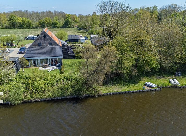 Relax in the luxury bathroom of vacation home ZE1152 in Veere, Walcheren, Zeeland.