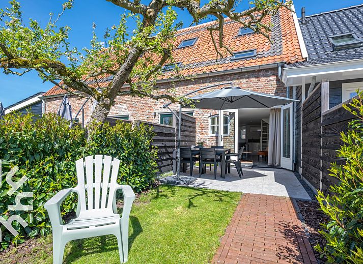 Guest house 621006 • Holiday property Walcheren • Moderne 4-persoons vakantiewoning met tuin op het zuiden in
