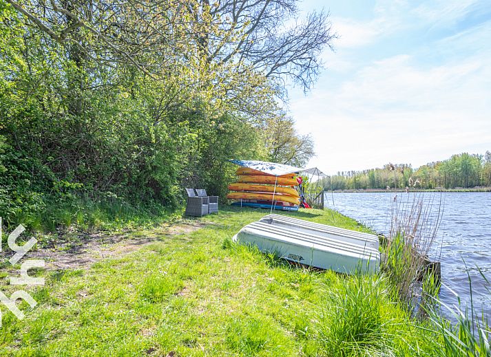 Bicycle storage at vacation home ZE1151, Veere, Walcheren, Zeeland, perfect for cycling enthusiasts.