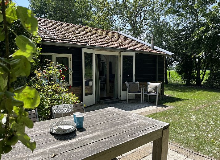 Guest house 621042 • Holiday property Walcheren • Sfeervol 4-persoons vakantiehuis in Veere 1500 meter van het 