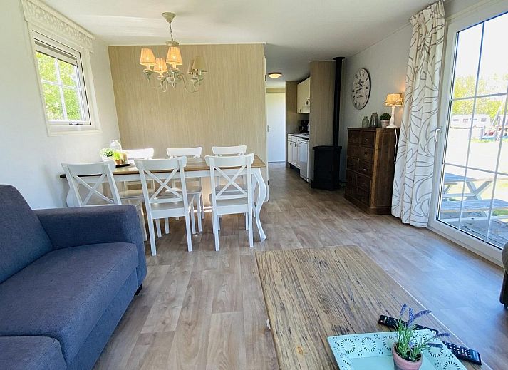 Side view of VZ235 Chalet Veere in Veere, Walcheren with sunny terrace