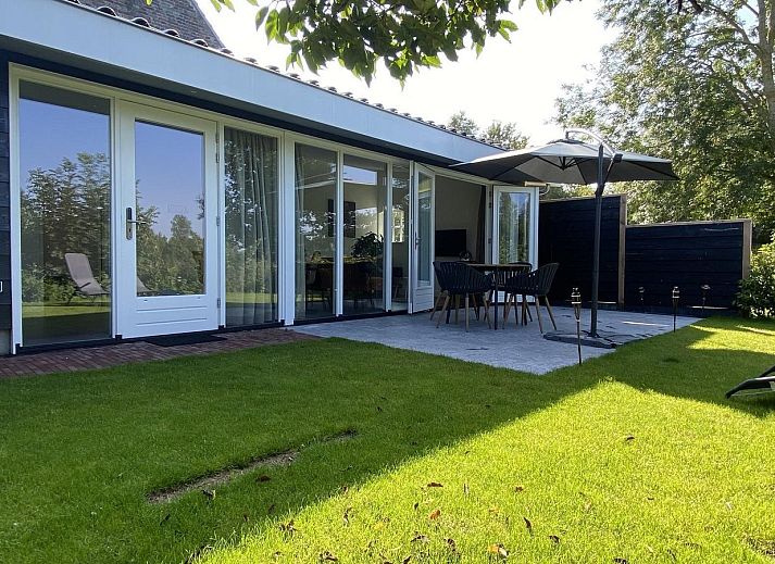 Enjoy the sunny terrace at VZ1064 Luxury vacation apartment in Veere, Walcheren, Zeeland.