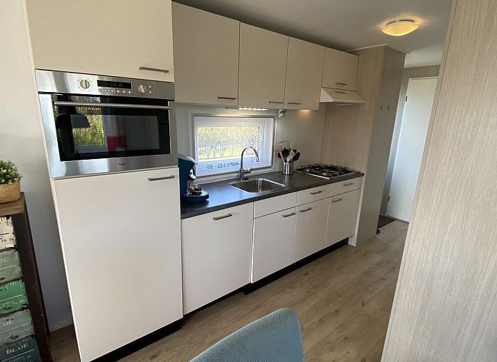 Seating area on the terrace of VZ828 Chalet in Serooskerke, Walcheren.