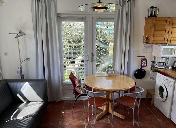 Picturesque garden at VZ2412 Holiday home Serooskerke, vacation home in Walcheren, Zeeland.