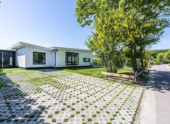 VZ970 Vrijstaand vakantiehuis in Zoutelande met groene tuin in Biggekerke, Walcheren, Zeeland.