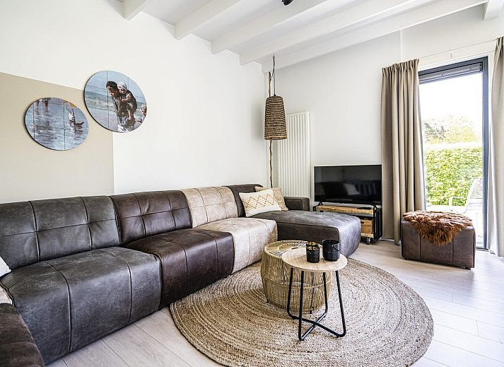 Terras van VZ970 Vrijstaand vakantiehuis in Zoutelande, Biggekerke, Walcheren, omgeven door natuur.