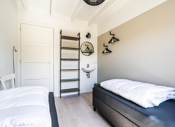 Vooraanzicht van VZ970 Vrijstaand vakantiehuis in Zoutelande met oprit in Biggekerke, Walcheren.