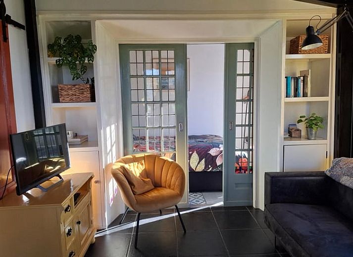 Ferienhaus in Oudelande mit gruener Umgebung in Walcheren, Zeeland.