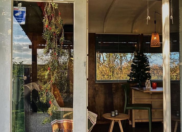 Ferienhaus in Oudelande mit Terrasse, gelegen in Walcheren, Zeeland.