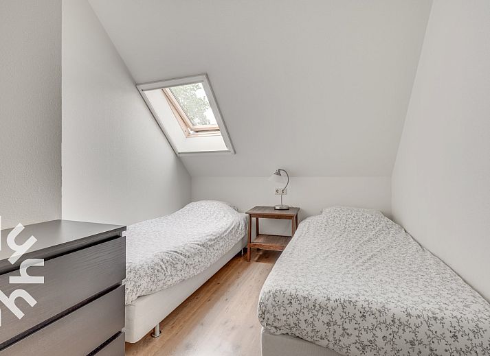 Zonnig terras van vakantiehuis ZE135 in Grijpskerke, Walcheren, Zeeland.