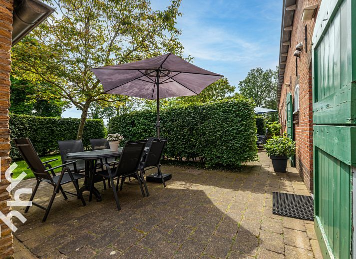 Moderne keuken in vakantiehuis ZE136, Grijpskerke, Walcheren, Zeeland.