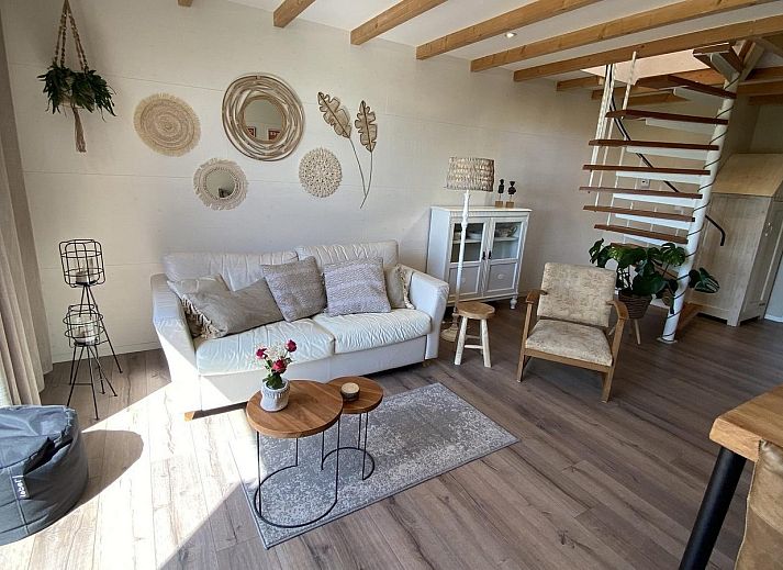 Charmante entree van VZ944 Vakantiehuis in Grijpskerke, Walcheren, Zeeland.