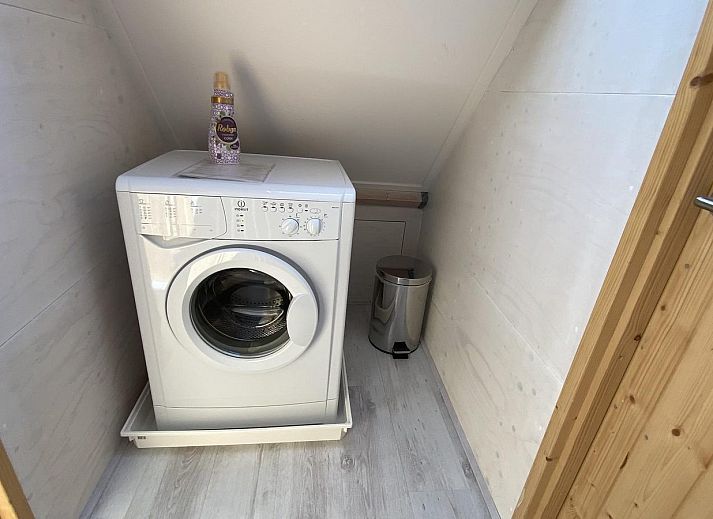 Gezellig terras met uitzicht bij VZ944 Vakantiehuis in Grijpskerke, Walcheren, Zeeland.