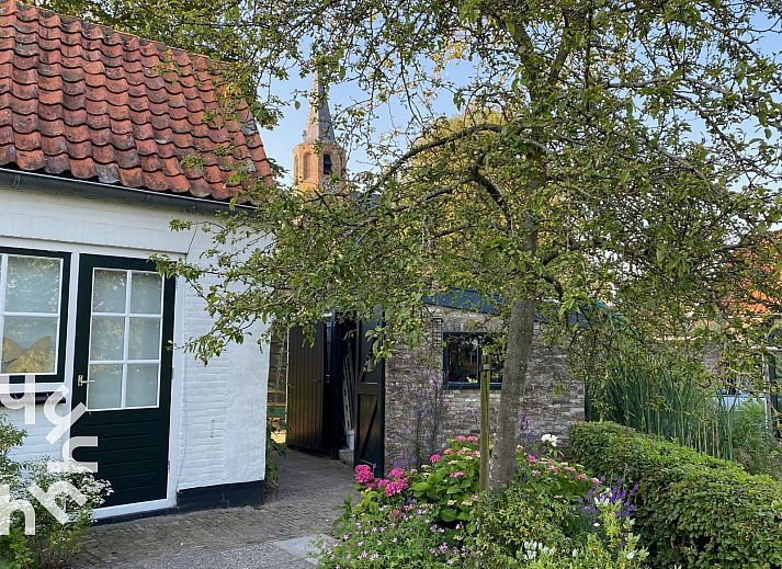 Stylish living room in vacation home ZE1415, Gapinge, Walcheren, Zeeland.