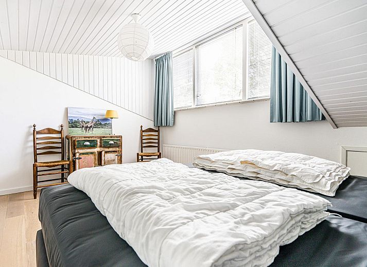 Gemuetliches Wohnzimmer mit Kamin im Ferienhaus VZ937, Koudekerke-Dishoek, Walcheren, ideal zum Entspannen.