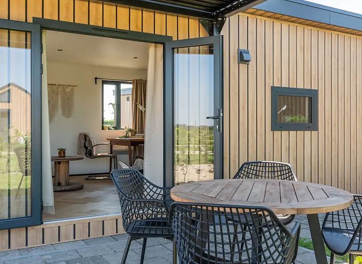 Guest house 623402 - Chalet Walcheren - Luxe Chalet op Minicamping Waarde