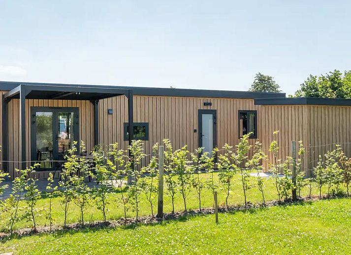 Guest house 623402 - Chalet Walcheren - Luxe Chalet op Minicamping Waarde