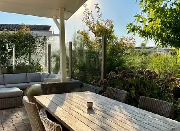 Guest house 6301103 - Chalet Zeeuws-Vlaanderen - White Beach House