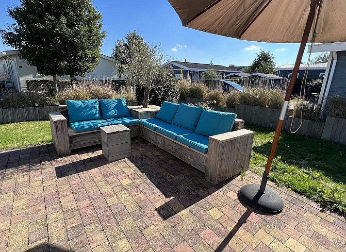 VZ808 Ferienhaus in Breskens mit gruenem Garten und Terrasse in Zeeuws-Vlaanderen, Zeeland.