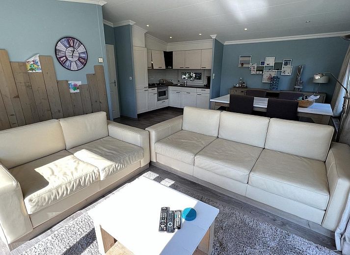 VZ808 Ferienhaus in Breskens mit gruenem Garten und Terrasse in Zeeuws-Vlaanderen, Zeeland.