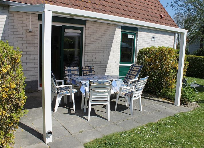 VZ967 Ferienhaus in Breskens, charmantes Ferienhaus in Zeeuws-Vlaanderen, Zeeland mit gruenem Garten.