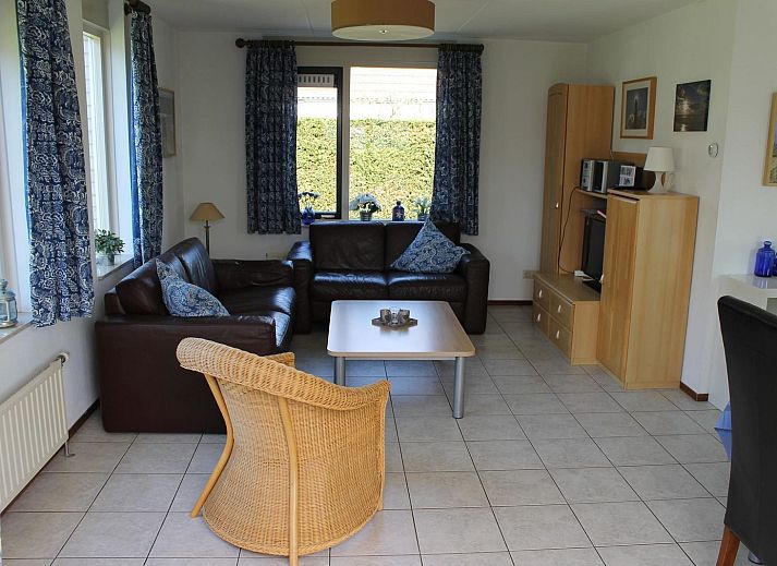 VZ967 Ferienhaus in Breskens, charmantes Ferienhaus in Zeeuws-Vlaanderen, Zeeland mit gruenem Garten.