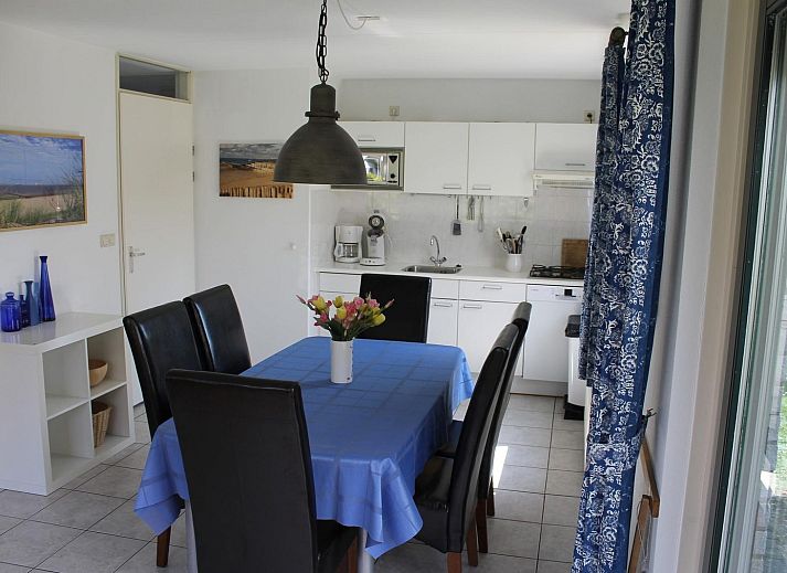 VZ967 Ferienhaus in Breskens, charmantes Ferienhaus in Zeeuws-Vlaanderen, Zeeland mit gruenem Garten.