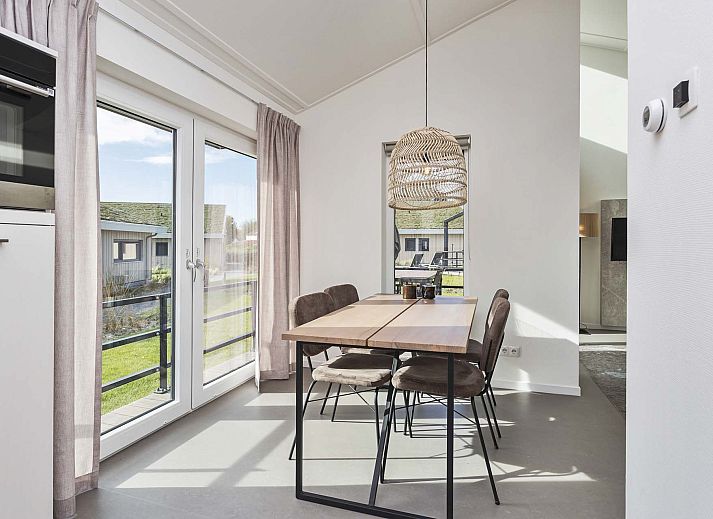 Rustikaler Charme eines freistehenden Hauses in Breskens, einem Ferienhaus in Zeeland mit grner Umgebung und heiterer Atmosphre.