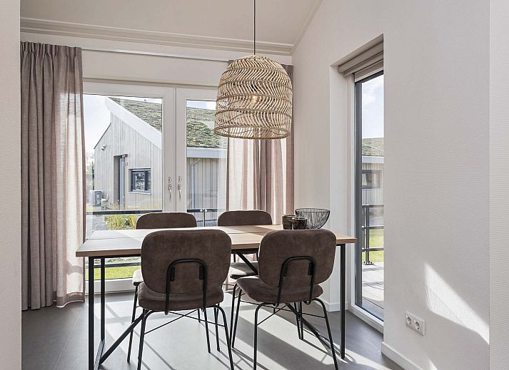 Rustikaler Charme eines freistehenden Hauses in Breskens, einem Ferienhaus in Zeeland mit grner Umgebung und heiterer Atmosphre.