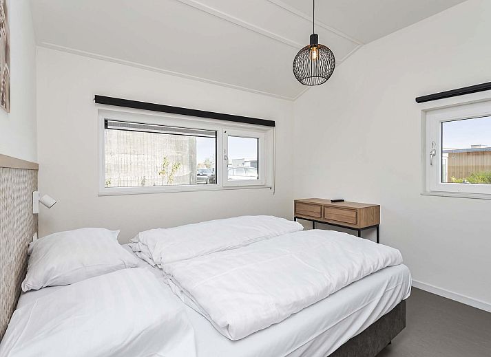 Freistehendes Haus in Breskens, Ferienhaus in Zeeuws-Vlaanderen mit groer Veranda und bequemen Liegesthlen.