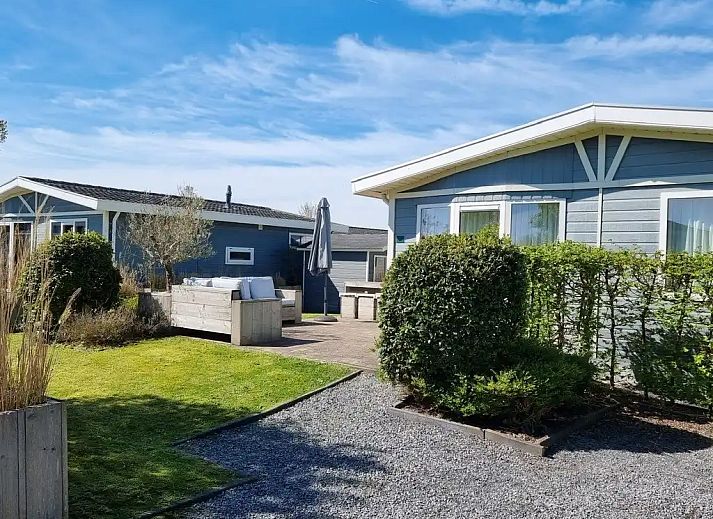 Guest house 630188 - Chalet Zeeuws-Vlaanderen - Blue Beach House