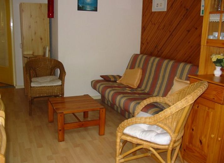 Appartementen OASE in Cadzand-bad, omgeven door groene natuur en een uitnodigend balkon in Zeeuws-Vlaanderen, Zeeland.