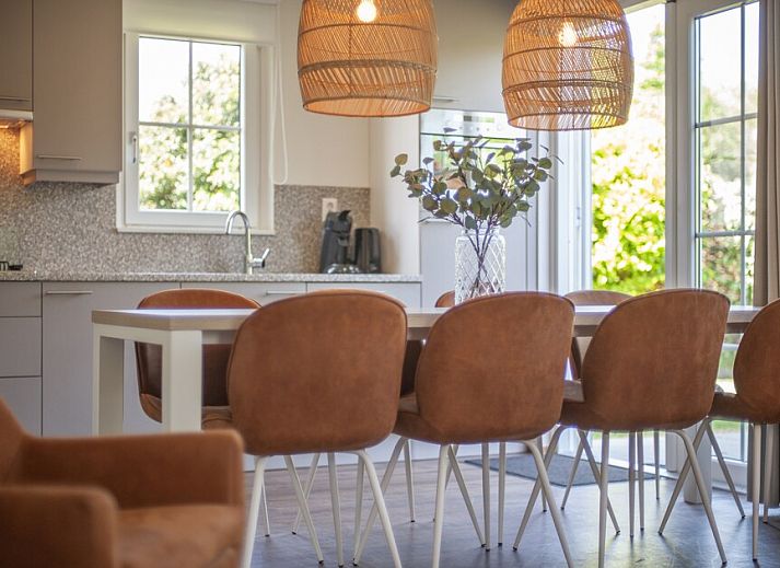 Verblijf 630554 - Vakantiewoning Zeeuws-Vlaanderen - Villa 8M Luxe