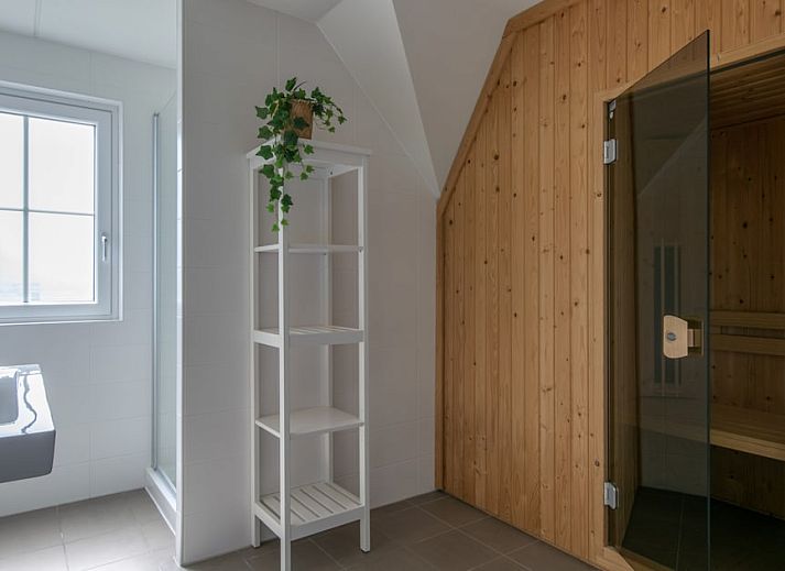 Verblijf 630554 - Vakantiewoning Zeeuws-Vlaanderen - Villa 8M Luxe