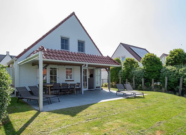 Guest house 630557 • Holiday property Zeeuws-Vlaanderen • Watervilla 8A Luxe