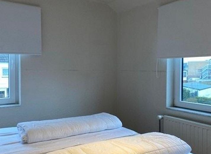 Overdekte veranda bij VZ1094 Vrijstaande vakantiewoning in Cadzand-Bad, Zeeuws-Vlaanderen voor gezellige avonden.