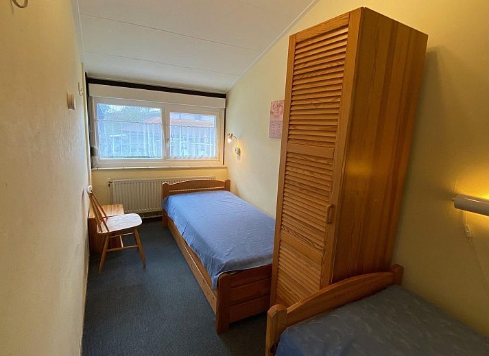 Gemuetliches Wohnzimmer in VZ643 Vakantiewoning Cadzand, Ferienhaus in Cadzand, Zeeuws-Vlaanderen, mit moderner Einrichtung.