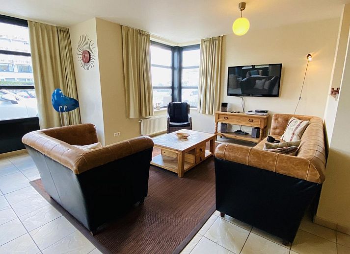 VZ193 Appartement Cadzand in Zeeuws-Vlaanderen biedt een modern exterieur met ruime parkeergelegenheid in Cadzand, Zeeland.