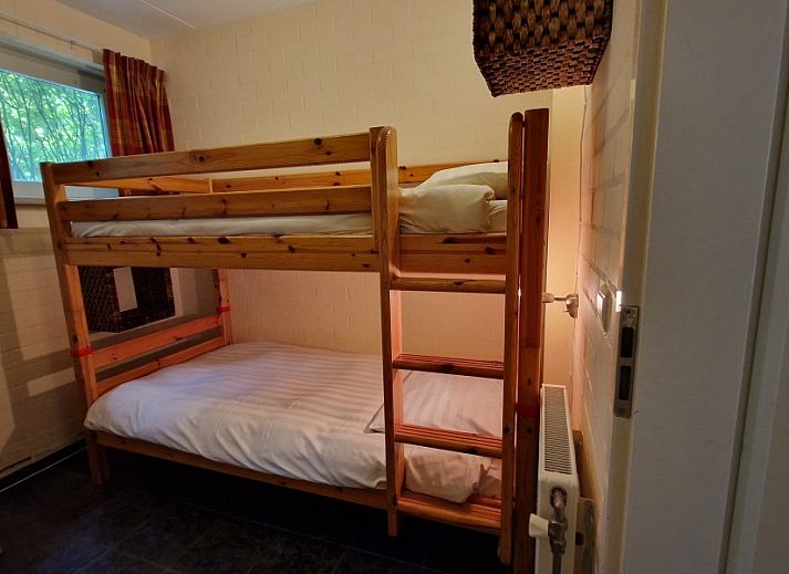 Boerderijverblijf Soncy, een vakantiehuis in Groede, Zeeland, omgeven door weelderige natuur en rustgevende uitzichten.