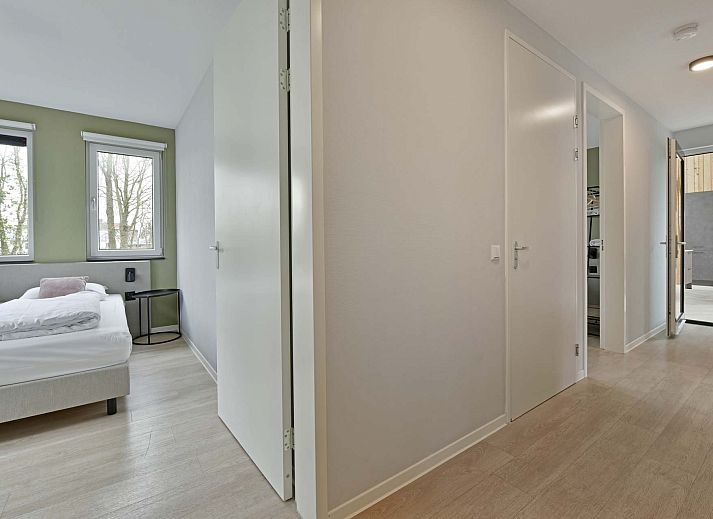 Freistehendes Haus in Nieuwvliet, Zeeuws-Vlaanderen: Genieen Sie die grozgige Terrasse und die moderne Architektur dieses Ferienhauses in Zeeland.