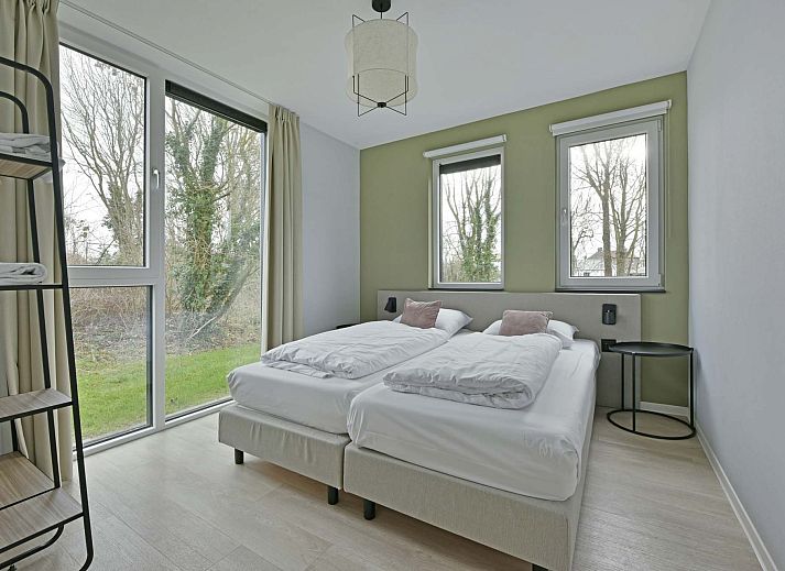 Freistehendes Haus in Nieuwvliet, Zeeuws-Vlaanderen: Genieen Sie die grozgige Terrasse und die moderne Architektur dieses Ferienhauses in Zeeland.