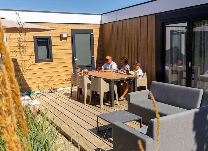 Guest house 631641 - Holiday property Zeeuws-Vlaanderen - Zonneweelde Lodge XL