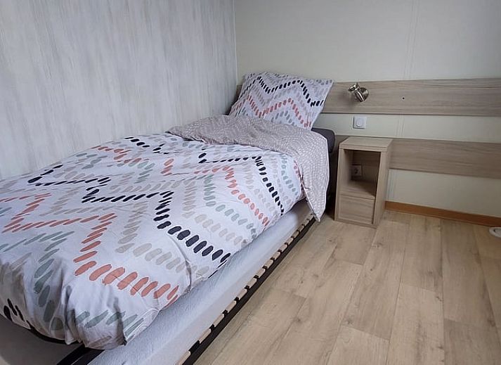 Stijlvolle badkamer in Huisje in Hengstdijk, Zeeuws-Vlaanderen, voor comfort tijdens je vakantie in Zeeland.