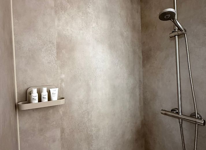 Knusse slaapkamer in Vakantiehuis in Koewacht, heerlijk slapen in Zeeuws-Vlaanderen, Zeeland.