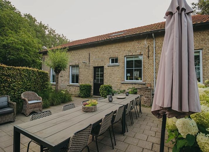 Charmant vakantiehuis Huisje in Retranchement in Zeeuws-Vlaanderen, omgeven door groen en rust.